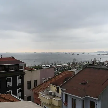 Albatros * Provincia di Istanbul