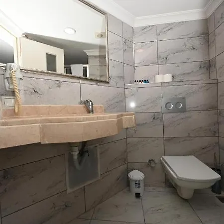 Albatros Apartment *